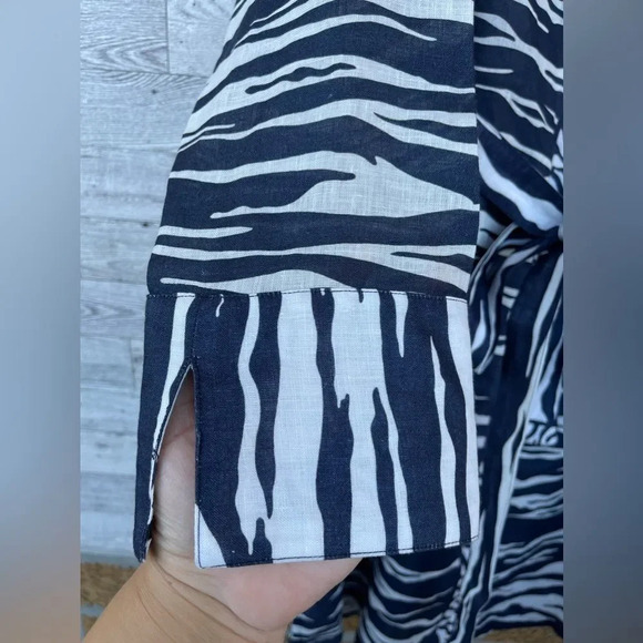 AVERARDO BESSI
Linen mid-length Zebra dress size 8 - Picture 8 of 16